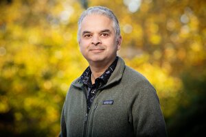 U. of I. anthropology and AIS professor Ripan Malhi 